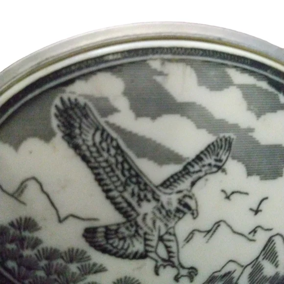 VTG Handcrafted Buckle Shrimshaw Series Decorative Eagle & Mountains Belt Buckle - Picture 4 of 5